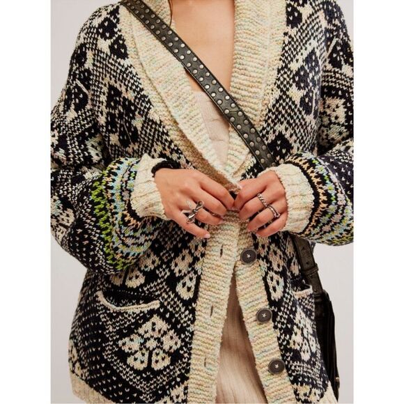 SOLD OUT 🆕 FREE PEOPLE Sasha Cardigan / Onyx Blossom Combo - Picture 2 of 6